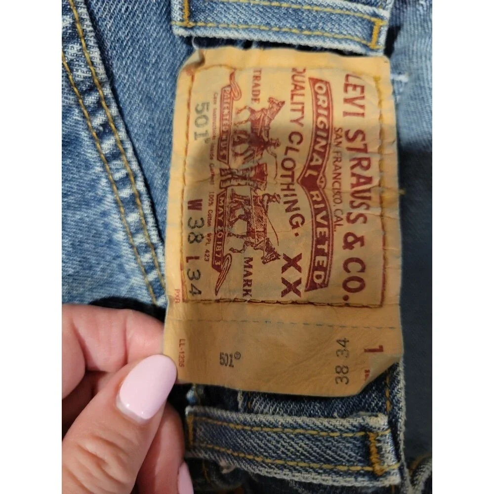 NWT Vintage Levi’s 501 Original Jeans Sz 38x34 Blue Denim Deadstock USA Red Tab